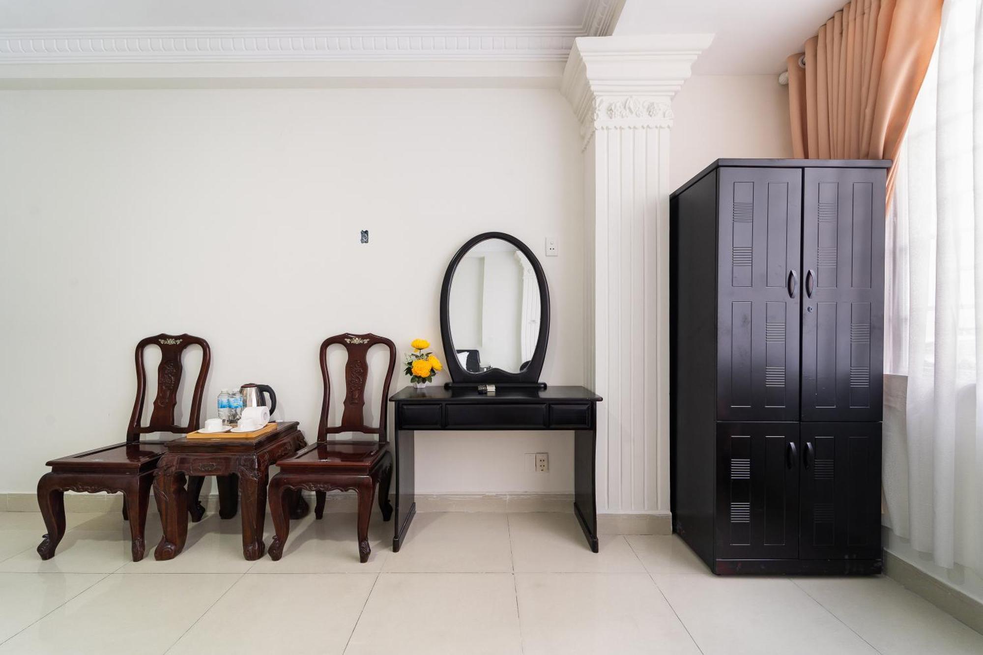 Khko Charisse Delhi Darbar Hotel Ho Chi Minh City